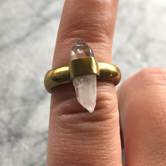 Quartz ring - Picture 4 of 4